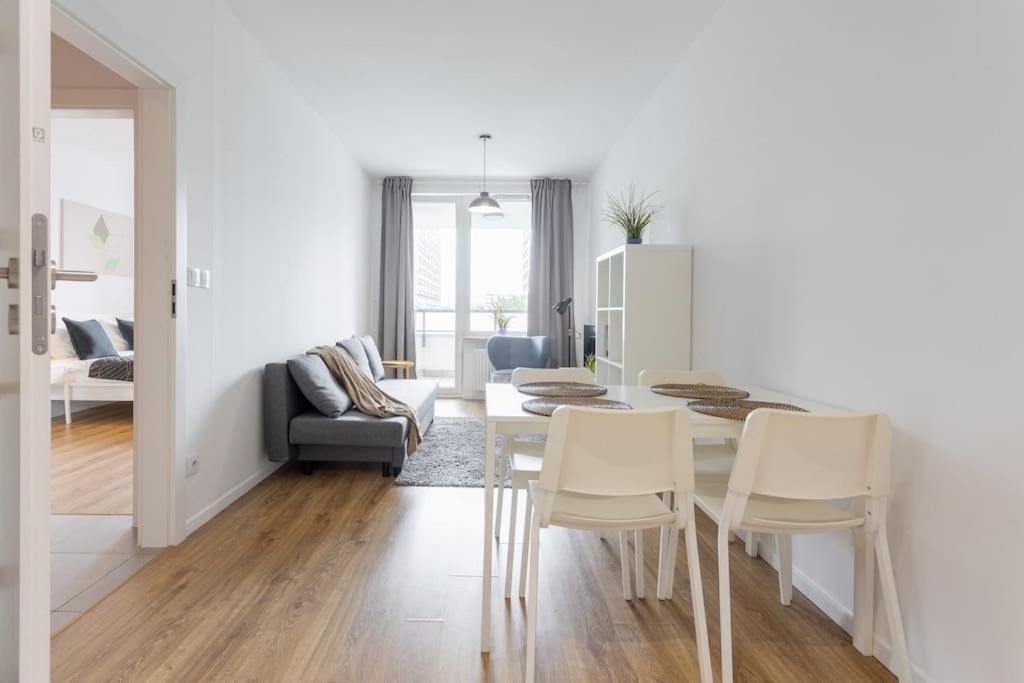 Apartment Urban Chic - -cozy And Stylish - Rondo Onz - Pereca Warsaw